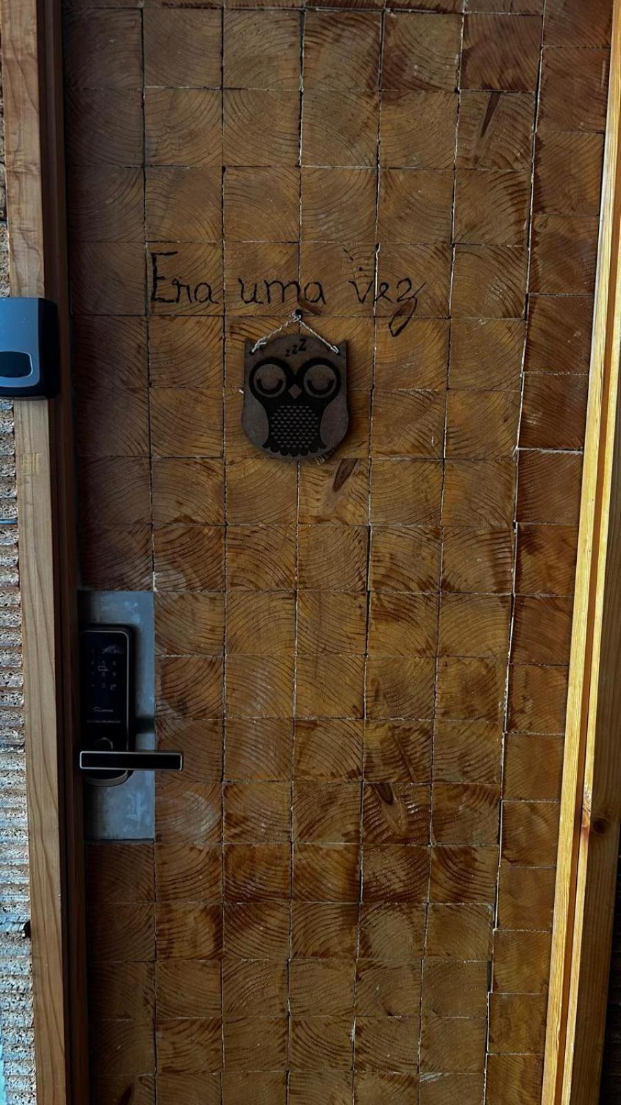 Feel At Nocleg ze śniadaniem *