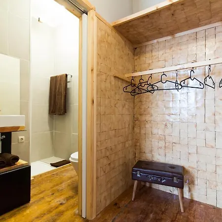 Feel At Home Guest House Ovar Exterior foto