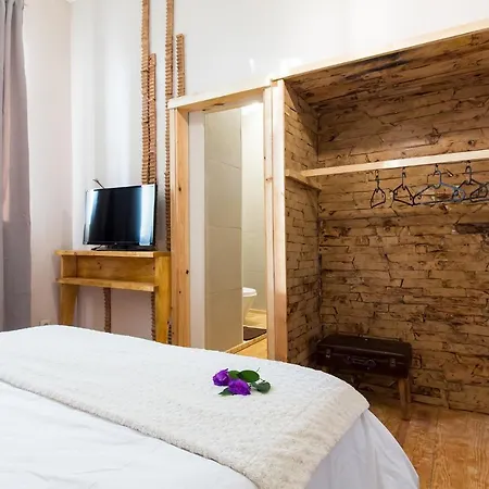 Feel At Home Guest House Ovar Exterior foto