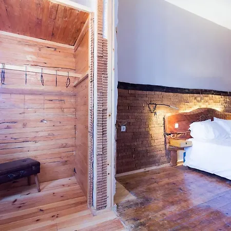 Feel At Home Guest House Ovar Exterior foto